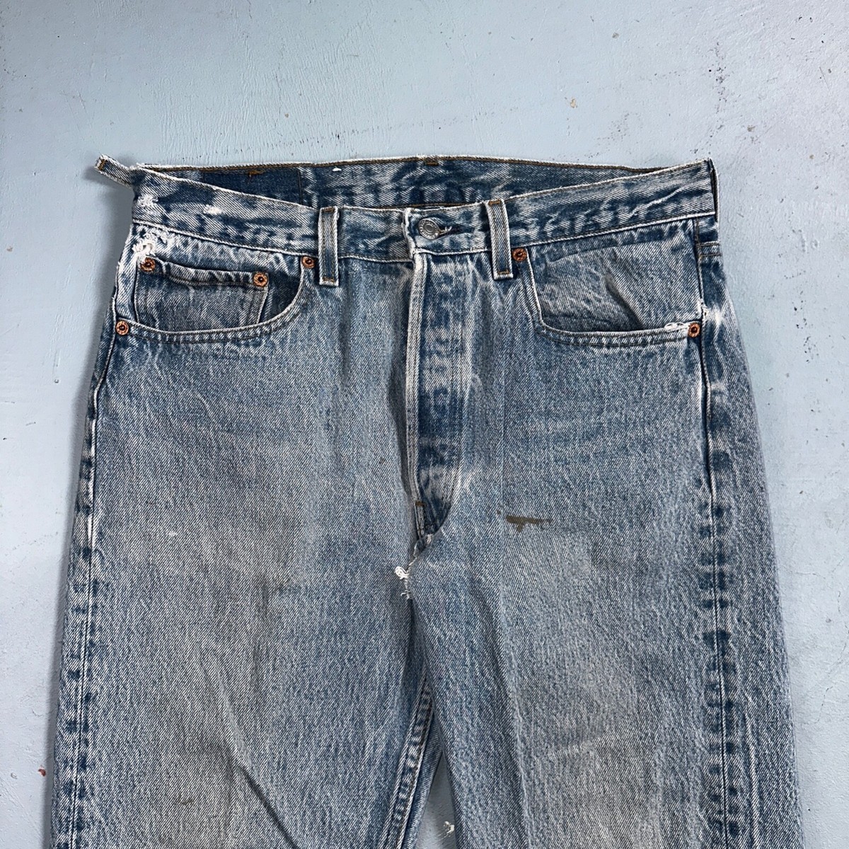 Levis 501 Vintage 90s USA XX Straight Leg Jeans 33x36 Light Wash