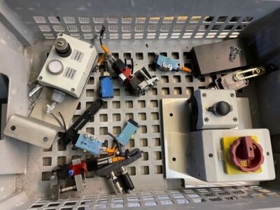 Lot (12 pieces) Electrical Components Mechanical Engineering