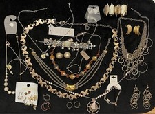 Huge Gold Plated/Tone Lot 476 Grams Necklace Earrings Bracelet Wearable Jewelry