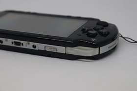 Sony PSP-2001 PlayStation Portable Handheld Console Black