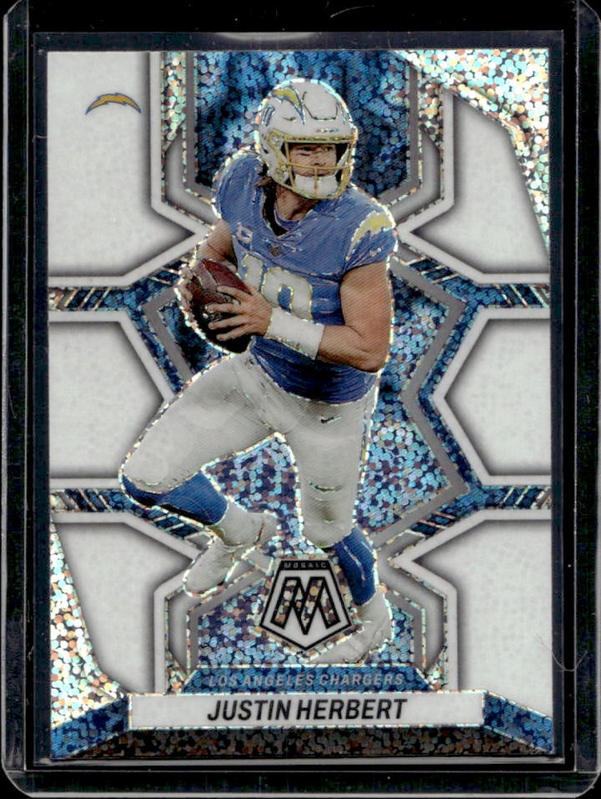 2022 Panini Mosaic Justin Herbert SSP White Sparkle #101 Chargers