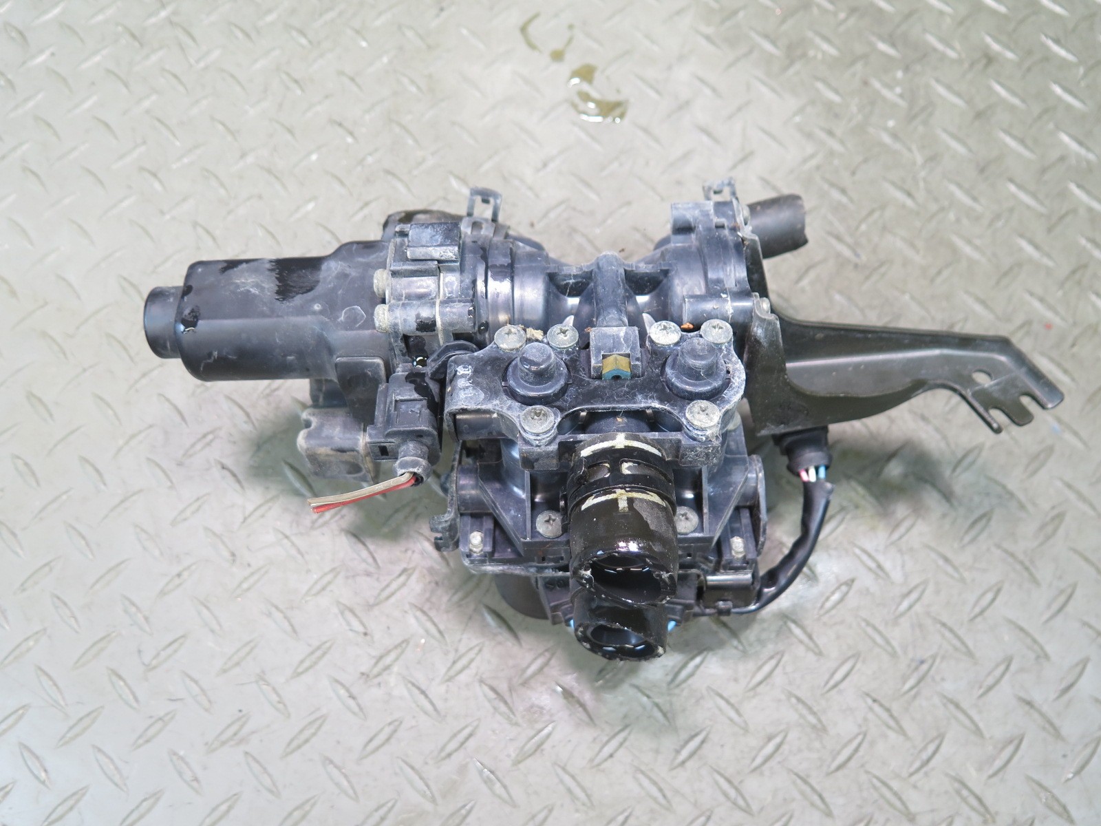 Bentley Continental GT 2003-2010 Heater control valve P/N 3D1959617C