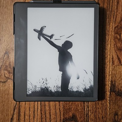 Amazon Kindle Scribe 16GB-Wi-Fi-10.2 Inch Digital Notebook & Premium Pen