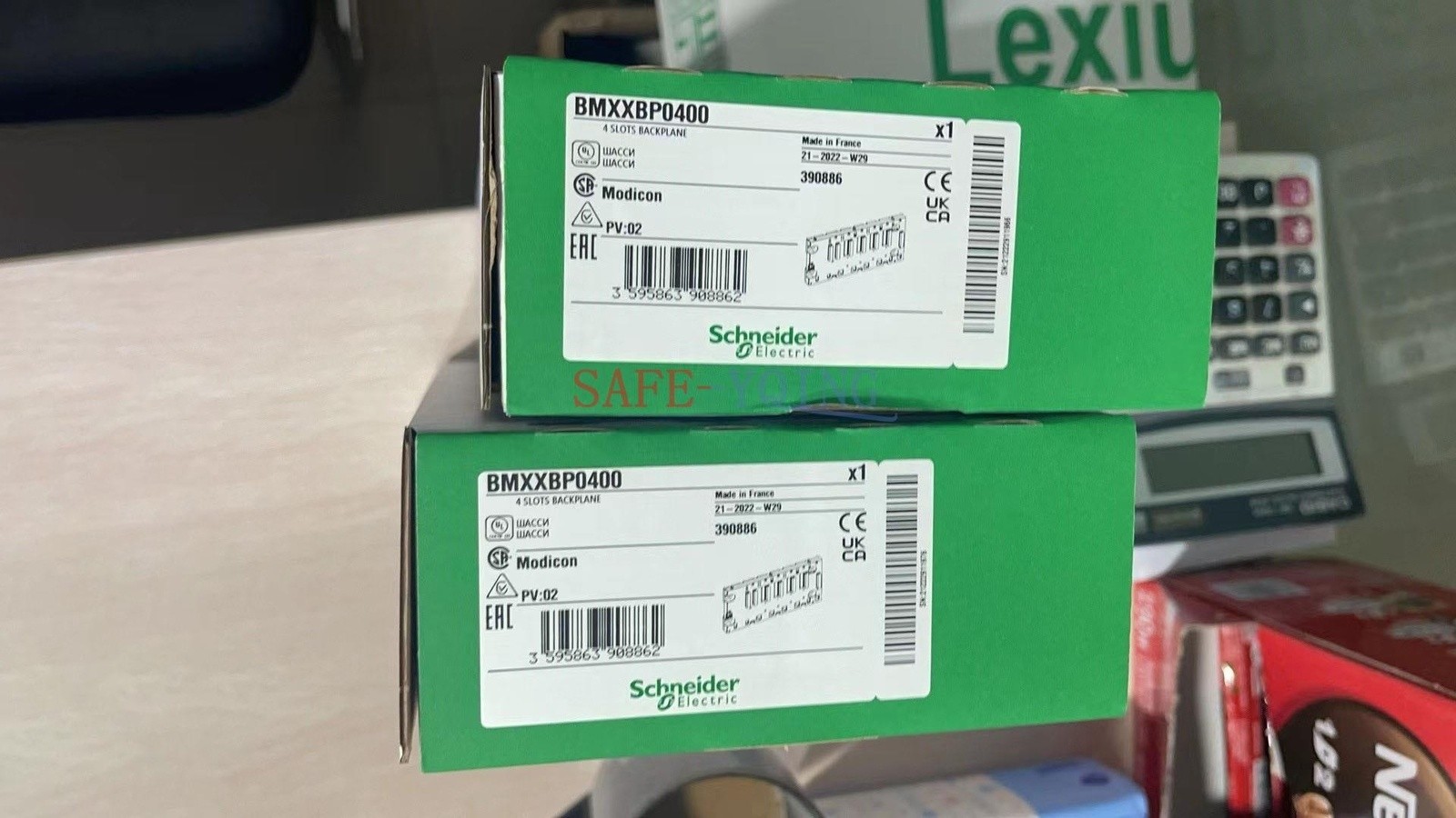 ONE Plc Backplane BMXXBP0400 New #jg