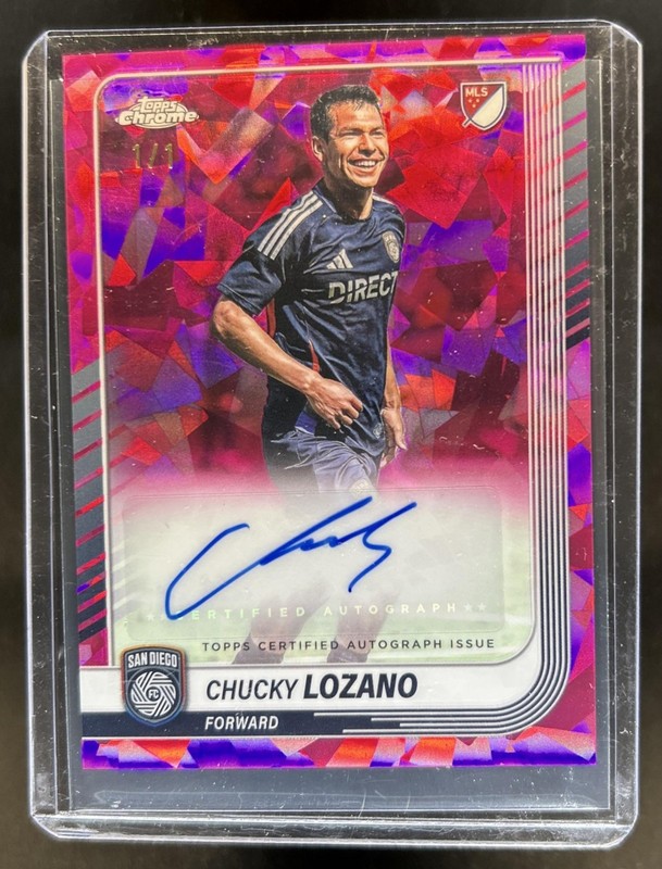 2025 Topps Chrome MLS Sapphire Chucky Lozano Auto Padparadscha Refractor #1/1