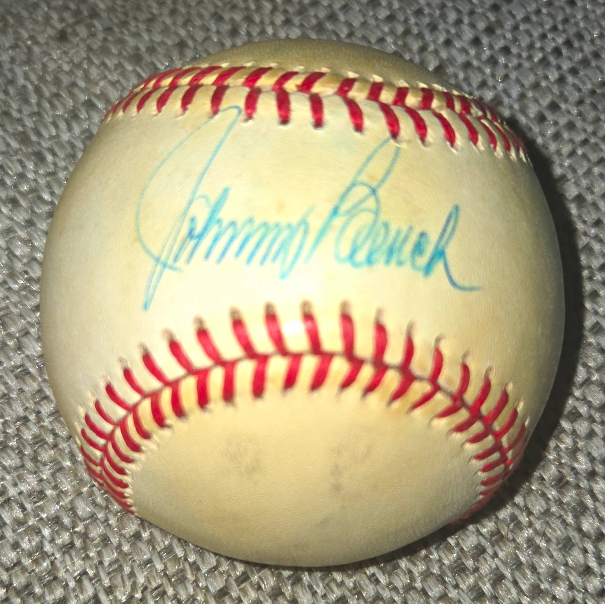 25+ Johnny Bench Cincinnati Reds Original Autographed Baseball MLB