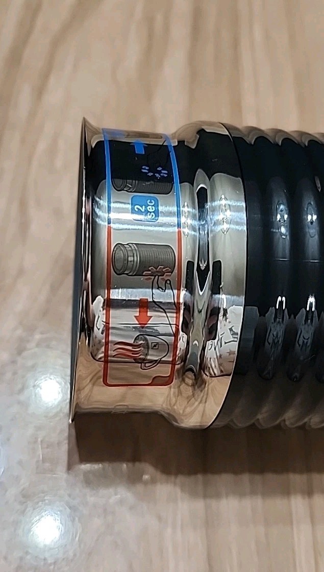 Foto 6 di 11