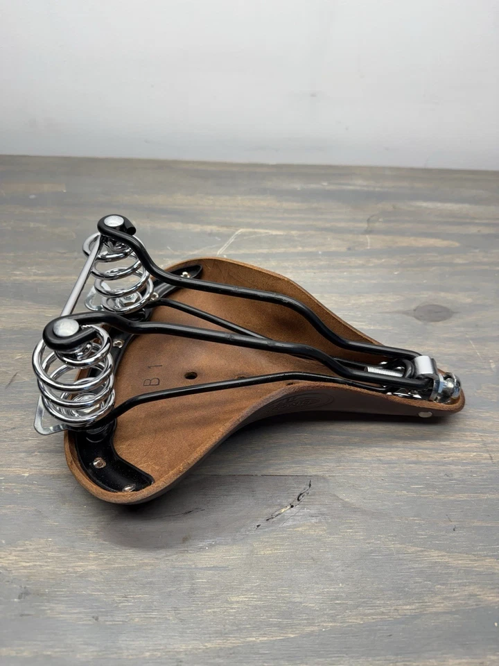 Brooks Bicycle Saddle B67 Veg Leather Handcrafted Made In England Brown - Image 4 of 4