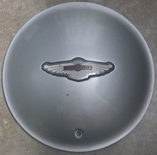 1 Rare Oem 1987-1990 Aston Martin Lagonda Series Iv Wheel Center Hub Cap 01