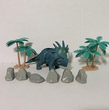 A 2000 Animal Planet Vintage Styraurus Trees Rocks Dinosaur Triceratops Playset