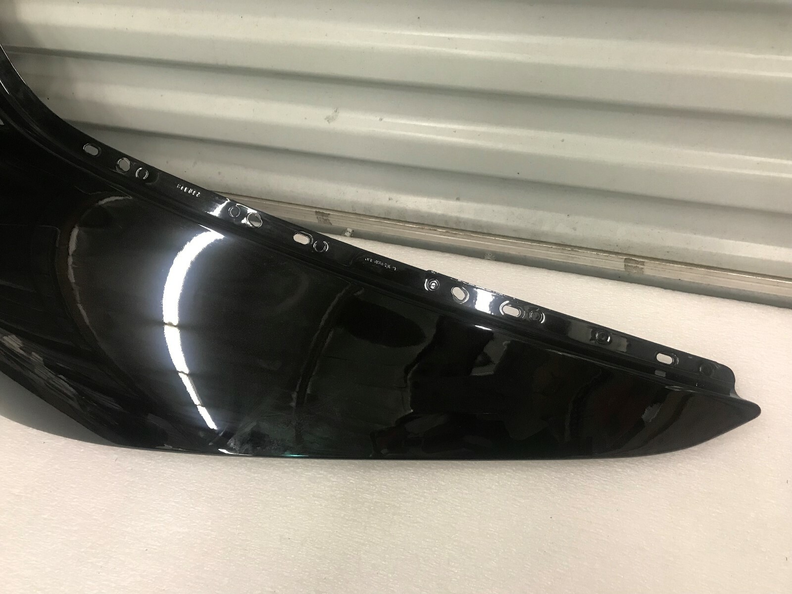 MCLAREN 720S FRONT RIGHT PASSENGER SIDE FENDER BLACK OEM 14AB881CP
