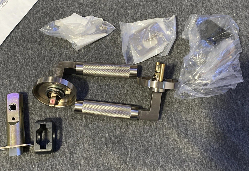 Disco de paso Emtek moleteado L-cuadrado para zurdos rosa 5109US15.LSUS15.KNUS15.LH Foto 4 de 4