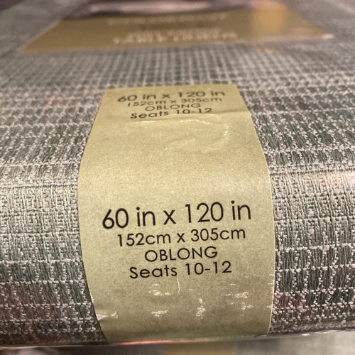 NIP Noritake Colorwave Spill Proof 60 x 120 Inch Oblong Tablecloth GREEN - Picture 3 of 9