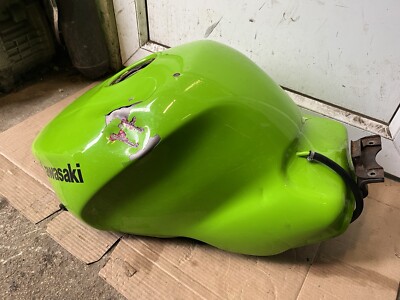 Kawasaki Zx9r fuel tank to fit 1994-1997 models | eBay UK