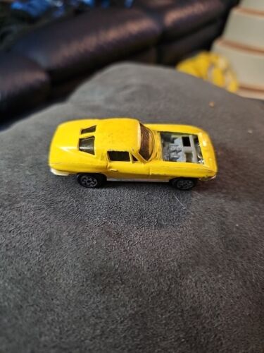 1979 Kidco 1963 fenêtre fendue Chevrolet Corvette pièce manquante jaune, dommages - Photo 1/18
