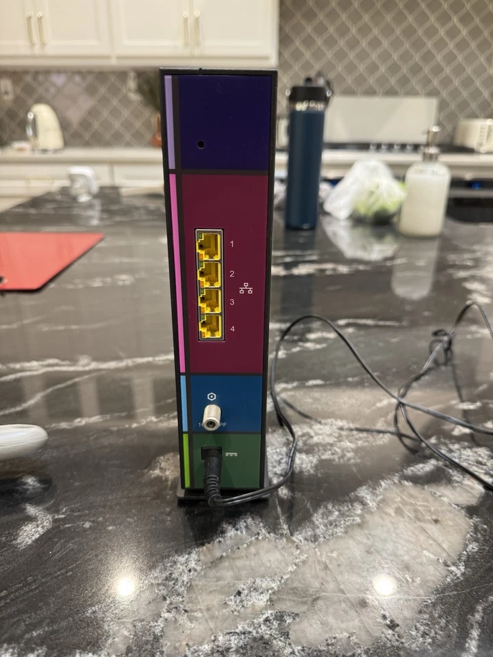 ARRIS SBG7600AC2-RB Cable Modem Plus - Black - Image 4 of 4