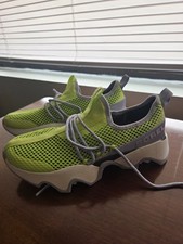 Sorel Kinetic Women's Sneakers Sz 7.5