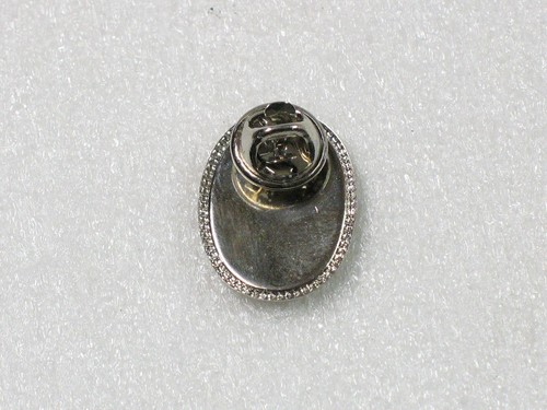 Vintage Mystic Lake Casino Hotel Prior Lake, Minnesota Hat Lapel Pin - Picture 2 of 2