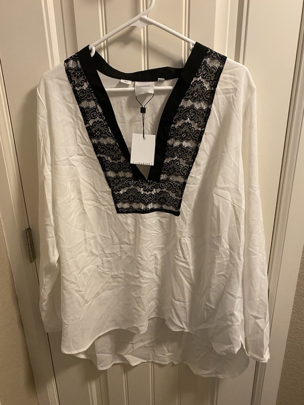 NWT Junarose Top 14 White Blouse Long Sleeve Black Lace Trim Shirt READ 