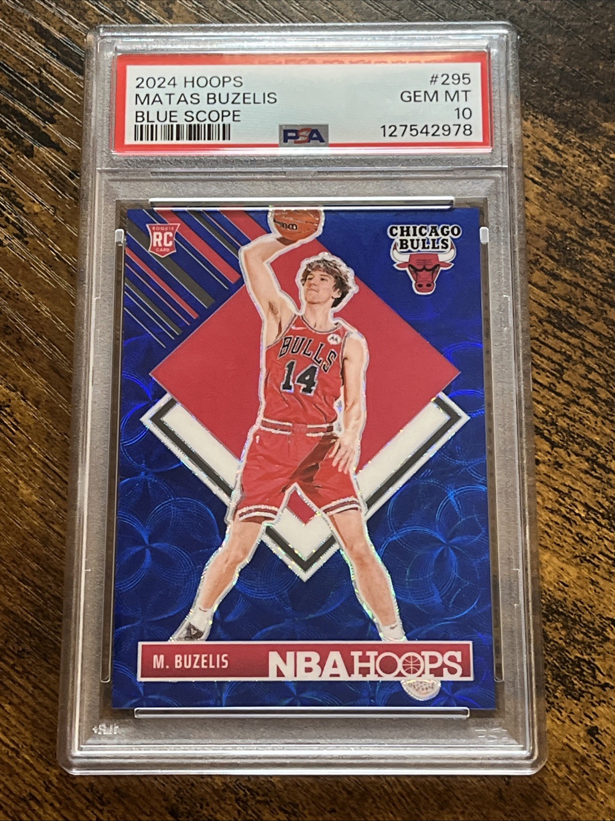 Matas Buzelis 2024-25 NBA Hoops Premium Blue Scope Prizm /99 #295 RC PSA 10
