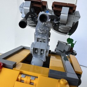 LEGO Ideas WALL-E Yellow Robot Figure Build Pixar Disney Set Model Retired Read