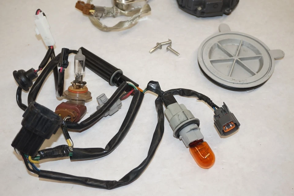 INFINITI G37 CAJA XENÓN LASTRE FARO BOMBILLA CABLE 2008 2009 2010 2011 2012 G35 Foto 2 de 4