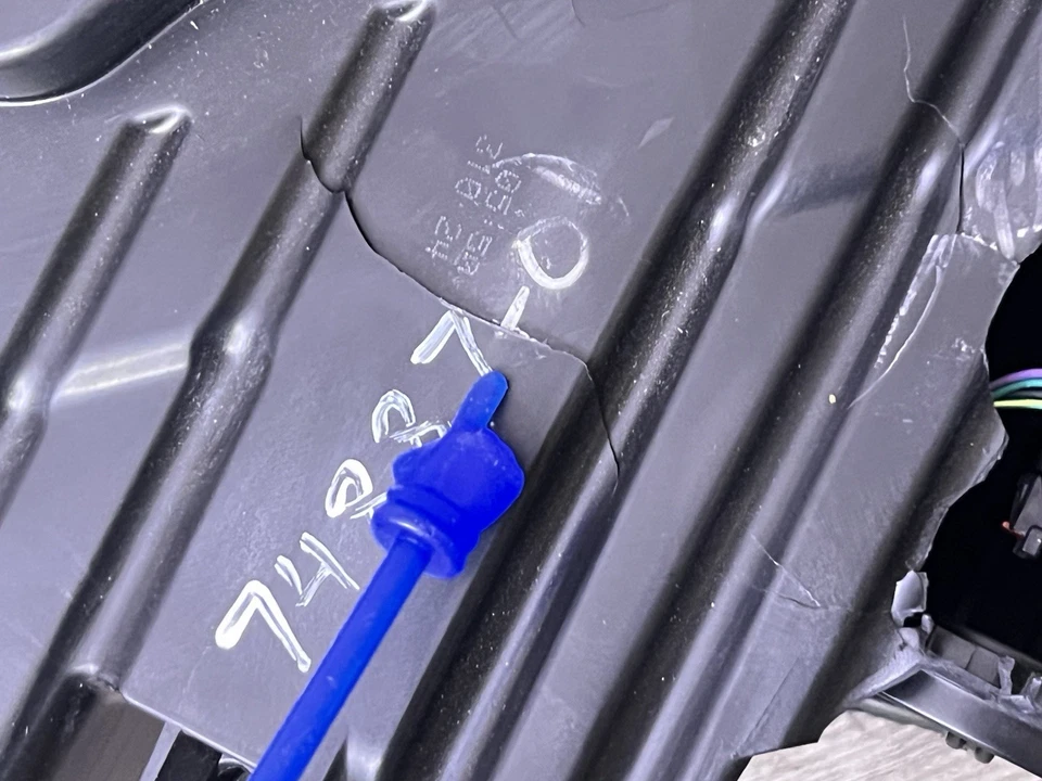 FARO HONDA PILOTO 2023-2025 LADO DEL CONDUCTOR LH OEM Foto 4 de 4