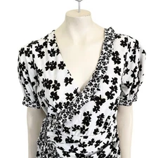LOVE WHIT Floral Puff Sleeve Wrap Dress in Black & White WOMEN'S LARGE