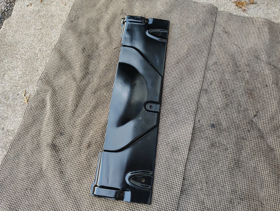 Buick Skylark GS 1966 1967 Special Sport Wagon aire acondicionado placa de cubierta superior del radiador Foto 4 de 4