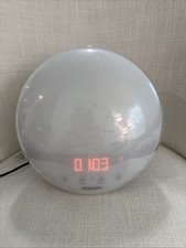 Philips SmartSleep Wake Up Light Clock Alarm Sunrise Sunset Simulation HF3520