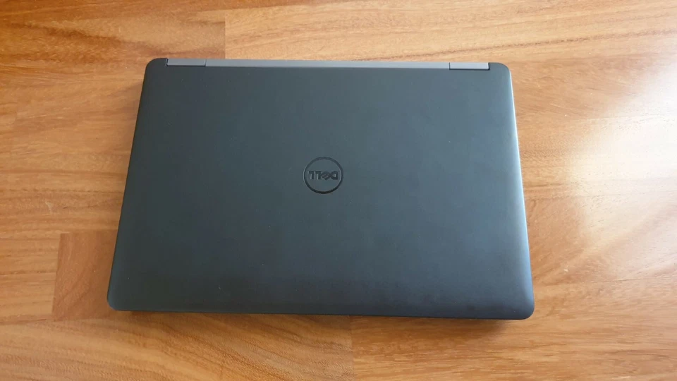 Dell Latitude E5270 · i5-6300U · 8GB · 256GB, foto 3 di 4