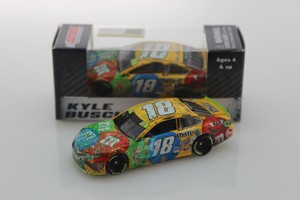 kyle busch 200 win diecast
