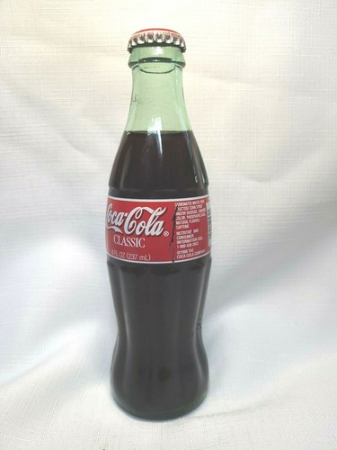Christmas 1998 COCA-COLA BOTTLE COLLECTIBLE 8OZ Full Unopened - Picture 6 of 11