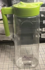 Pitcher 64 oz Unbreakable Plastic Lid Heat-Resistant Iced and Hot Drinks Indoors