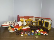 Vintage 1974 Hasbro WEEBLES WOBBLE WEST WESTERN RANCH HOUSE complete Much More