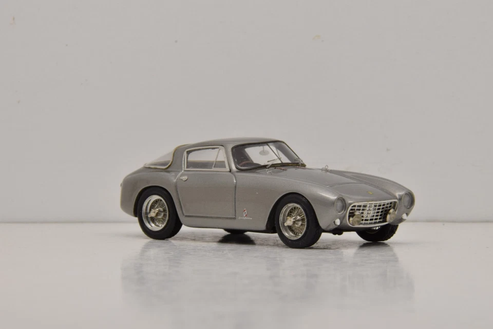 FERRARI 500 MONDIAL BERLINETTA 1954 PININFARINA LOOK SMART 1/43 ÉTAT NEUF - Photo 4/4