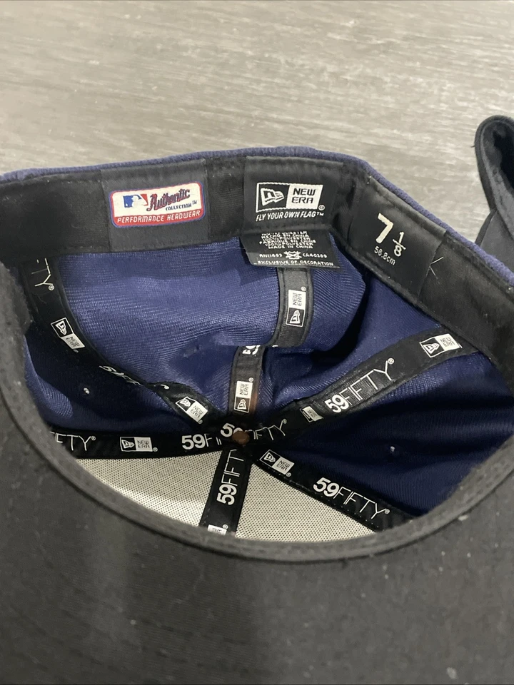 Geniales sombreros New York Yankees 7 3/8 1910 Gold Cooperstown & White Sox 7 1/8 New Era Foto 4 de 4