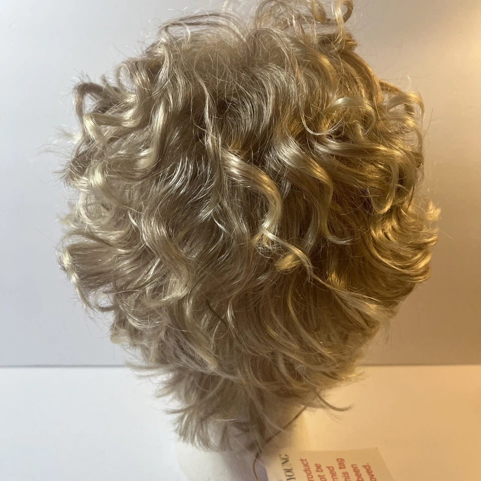 Paula Young Wig Emersyn 14/88A Curly Light Ash Blonde Shaggy Short Layered - Image 4 of 4
