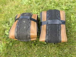 Panaracer GravelKing SK TLC 43mm Folding Tyre Tan