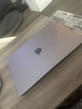 Apple MacBook Pro 16" 512GB SSD, Intel Core i7 9th Gen., 2.60 GHz, 16GB Laptop