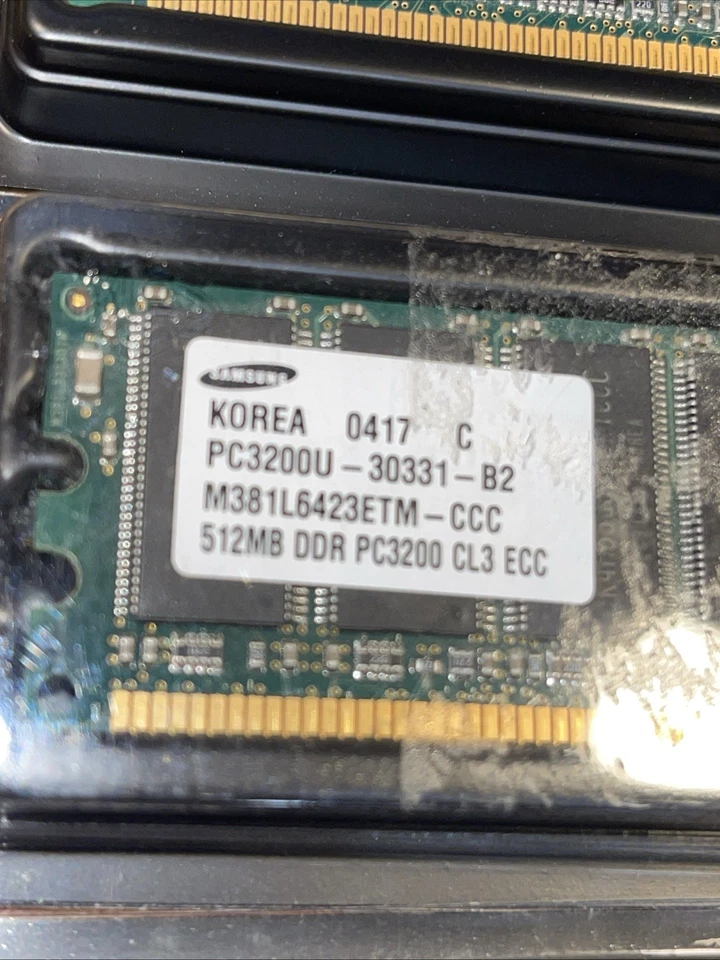 LOTE DE (4) 512MB - M381L6423ETM CCC DDR PC3200 CL3 PC3200U-30331-B2 Samsung (4x) Foto 4 de 4