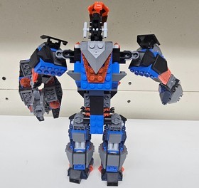 LEGO Nexo Knights 70327 The King's Mech - No Minifigs/Box/Manual