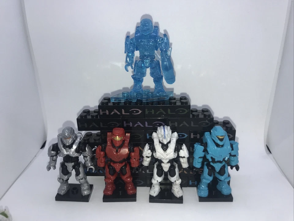 Halo Mega Set Of Figures - Image 2 of 2