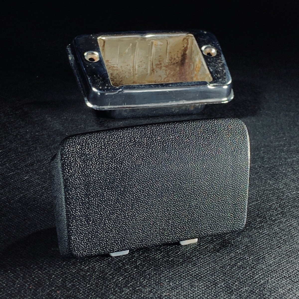 TOYOTA COROLLA KE20 KE25 KE26 TE27 ASHTRAY GENUINE PART NOS JAPAN