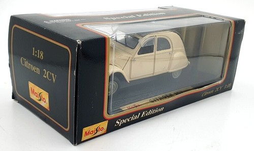 Maisto 1/18 Scale Diecast 31834 - Citroen 2CV 1952 - Cream/Grey - Picture 5 of 5
