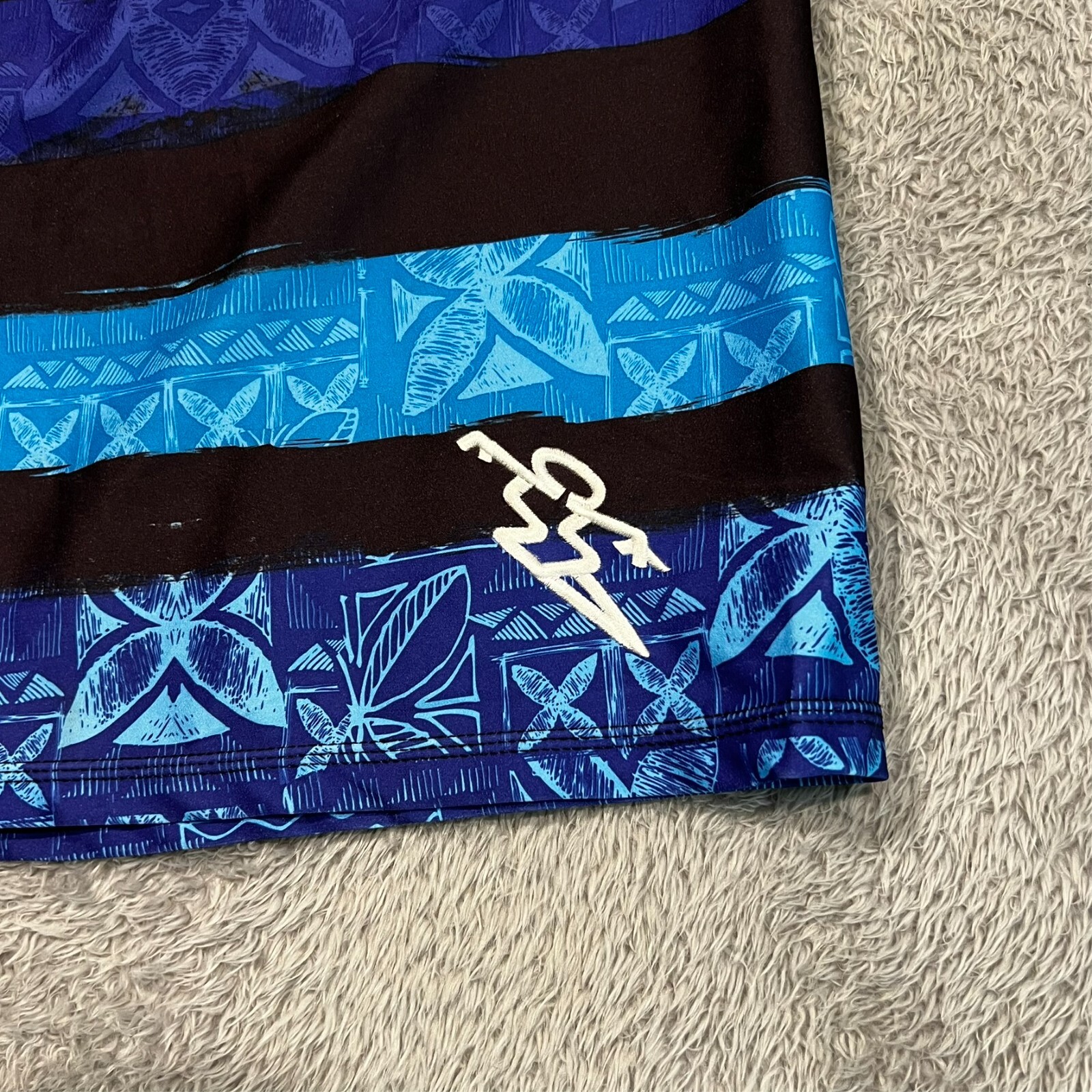 Picture 2 of 12