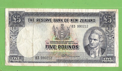 #D297. NEW ZEALAND FIVE  POUND  CIRCULATED  BANKNOTE  #B3 990212 - Bild 1 von 2