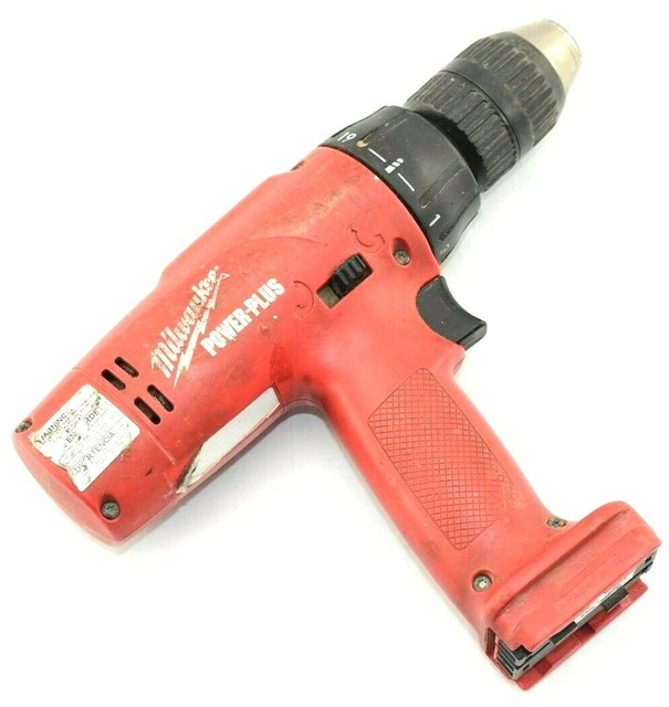 Vintage MILWAUKEE Cordless 3/8" Drill / Driver 02121 05029, Power