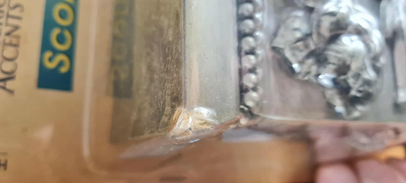 Picture 4 of 6