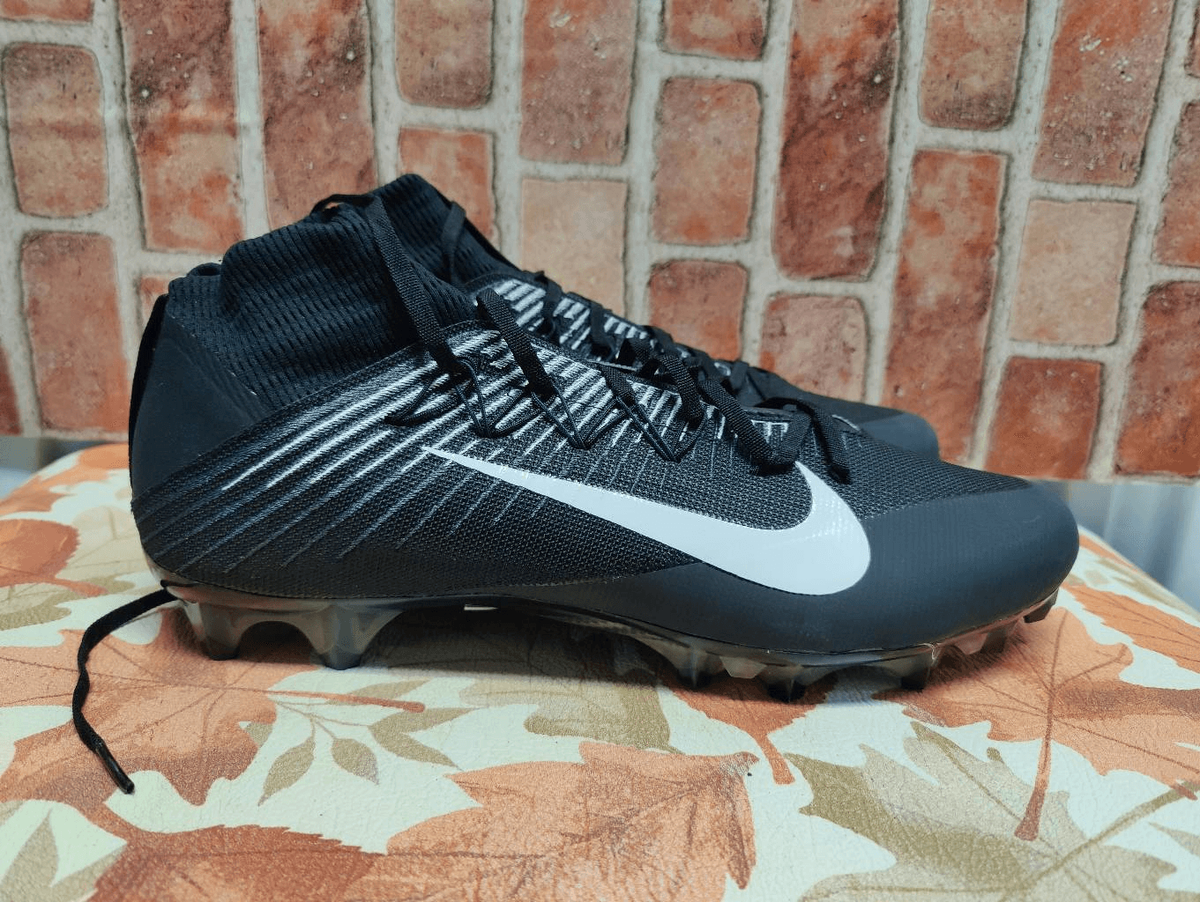 Nike Shoes Mens 14.5 Vapor Untouchable 2 Black Football Cleats Black 924113-001 Nike Vapor Untouchable 2 Black Football Cleats Black 924113  main image 2